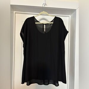 Lane Bryant Black Sheer Short Sleeve Scoop Neck Tunic EUC